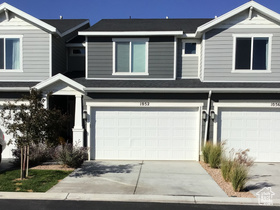 Photo 2 for 1052 E Regatta Ln