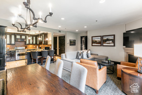 Photo 3 for 2100 W Frostwood Blvd #4137