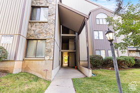 Photo 6 for 1175 Canyon Rd #77