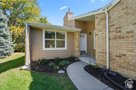 Photo 3 for 6415 S Tanner Ln