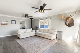 Photo 4 for 332 W Oneida St