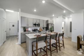 Photo 6 for 1541 W Charmer Ln #1450