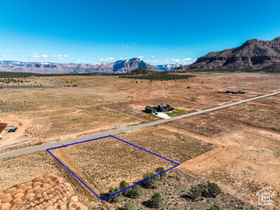 17  Daybreak Mesa Dr MLS #2116020