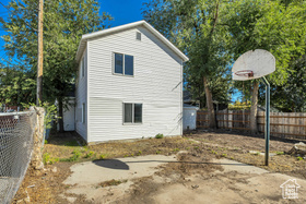 Photo 6 for 2202 S Lake St