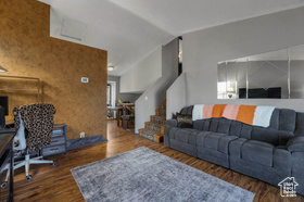 Photo 6 for 1375 W Little Creek Dr