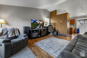 Photo 5 for 1375 W Little Creek Dr