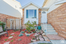 Photo 4 for 1375 W Little Creek Dr