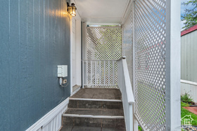 Photo 4 for 1258 W Rock River Rd #82