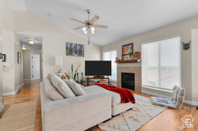 Photo 3 for 921 N 600 East