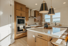 Photo 3 for 1689 W Canyon Rim Dr #636