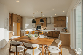 Photo 4 for 1689 W Canyon Rim Dr #636