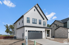 Photo 3 for 504 W Maidengrass Way