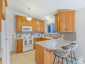 Photo 3 for 1466 E Sandy Hills Dr