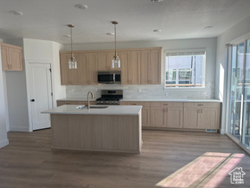Photo 2 for 283 E Vaughn Ln #12