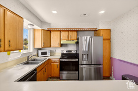 Photo 4 for 1207 W Cedar Knolls