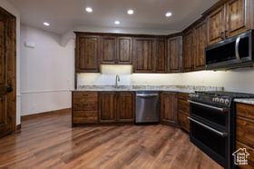Photo 5 for 493 E Donner Cir