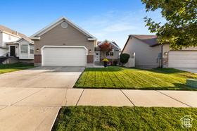Photo 2 for 291 W Bubbling Brook Ln