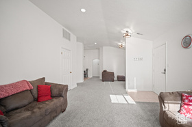 Photo 5 for 2050 W Canyon Dr #8A