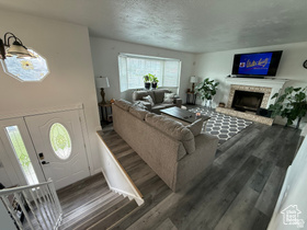Photo 4 for 4717 S Spicewood Cir