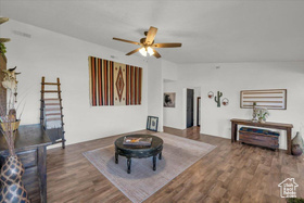 Photo 2 for 2150 S Balboa Way #9