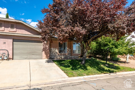 Photo 2 for 2050 W Canyon View Dr #35B