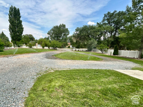Photo 4 for 3758 S 2500 East