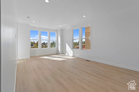 Photo 5 for 1463 N 1875 West #165