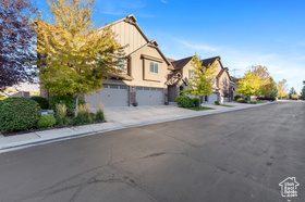 Photo 3 for 4440 S Stone Creek Rd #2E