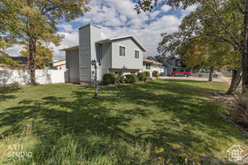 Photo 3 for 916 W 2025 South