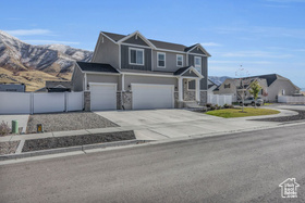 Photo 3 for 8496 N Tiffany Ln