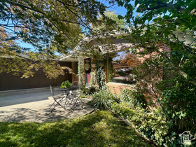 Photo 4 for 4065 Eccles Ave