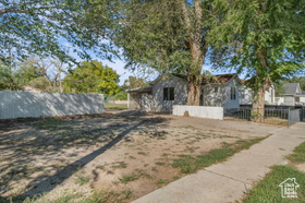Photo 4 for 2944 S Spencer Ave