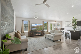 Photo 4 for 3444 S Hunter Spring Dr