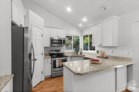 Photo 6 for 2167 E Alta Cove Cir