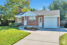 Photo 1 for 1206 E Ridgedale Ln