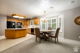 Photo 4 for 8007 S 2550 East