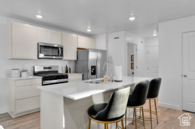 Photo 3 for 319 E Glencoe Dr #1094