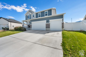 Photo 3 for 94 E Broxburn Way