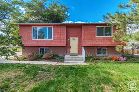 Photo 1 for 360 Belaire Cir