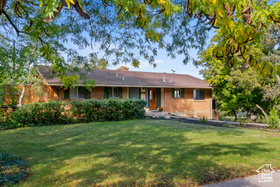 Photo 2 for 2757 S Shamrock Dr