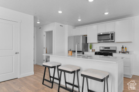 Photo 5 for 343 E Glencoe Dr #1090