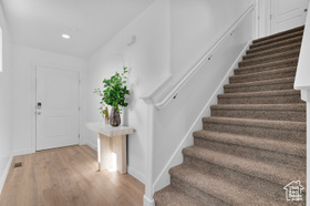 Photo 3 for 343 E Glencoe Dr #1090