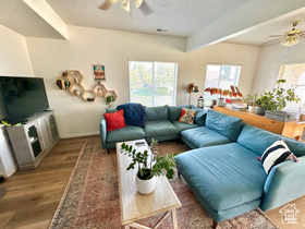 Photo 4 for 7173 S Kristilyn Ln