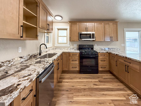 Photo 4 for 510 W Highway Dr