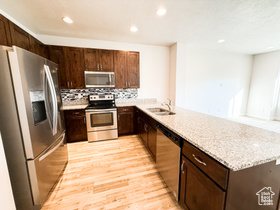 Photo 6 for 1767 W Ikaros Ln