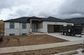 Photo 1 for 1278 W Caribou Ct #99
