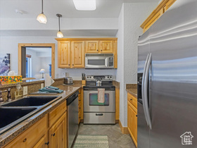 Photo 4 for 2669 Canyons Resort Dr #310