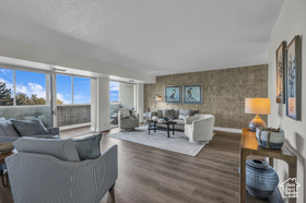 Photo 4 for 875 S Donner Way #205