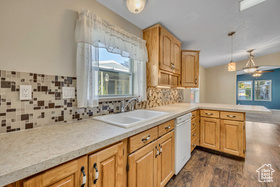 Photo 3 for 11296 S Hidden View Ln #239