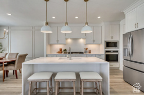 Photo 5 for 11373 S Watercourse Rd #203